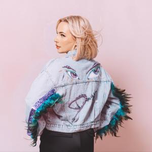 收聽Darya的Nie oglądam się za siebie歌詞歌曲