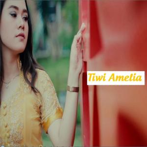 Dengarkan Meni Kitu lagu dari Tiwi Amelia dengan lirik