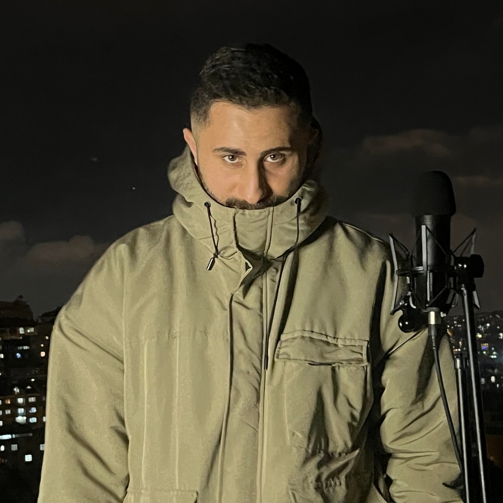 Gülümsedim (Explicit)