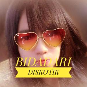 Album Bidadari Diskotik (Remix) from ISAL EMBUN