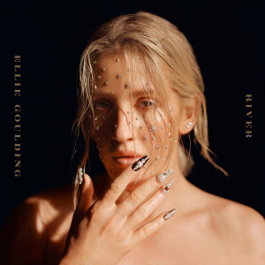 ดาวน์โหลดและฟังเพลง River (It's Coming On Christmas) พร้อมเนื้อเพลงจาก Ellie Goulding