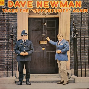 收聽Dave Newman的The Lion Sleeps Tonight歌詞歌曲