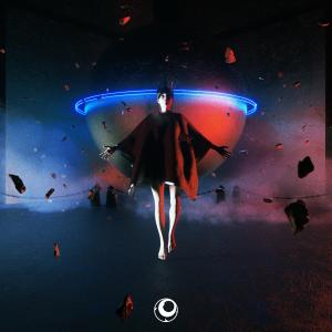 Dengarkan lagu Lost Control nyanyian 2 VIVE dengan lirik