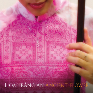 ดาวน์โหลดและฟังเพลง Butterfly and Flower พร้อมเนื้อเพลงจาก Hoa Trang An