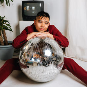 default playlist img