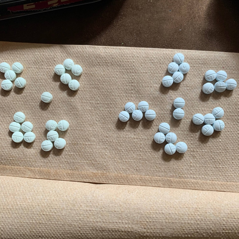 Roxies (Explicit)