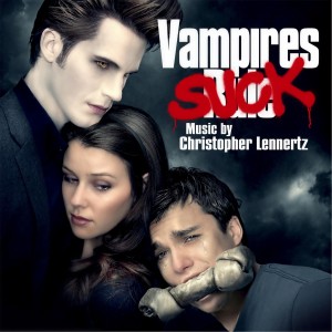 ดาวน์โหลดและฟังเพลง First Kiss พร้อมเนื้อเพลงจาก Christopher Lennertz