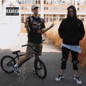 Listen to Pripraveney (feat. Rnz) (Explicit) song with lyrics from Darewin