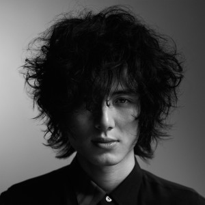 ดาวน์โหลดและฟังเพลง My Eyes Adored You พร้อมเนื้อเพลงจาก Fujii Kaze