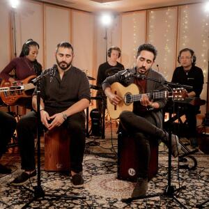 收聽BAHA'I INSPIRED的Start of Loving (feat. Iman Honarpishe & Ahdi) (HIP HOP SESSIONS)歌詞歌曲