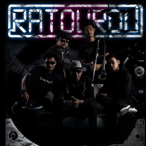 Dengarkan Panggung Megah Sang Kuasa lagu dari Ratourou dengan lirik