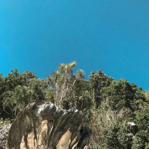 Listen to Outro : New Day song with lyrics from Ownly