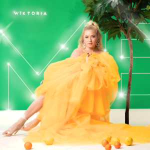 ดาวน์โหลดและฟังเพลง ME พร้อมเนื้อเพลงจาก Wiktoria