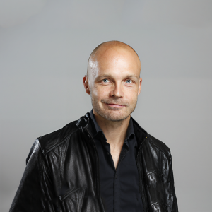 Juha Tapio ดาวน์โหลดและฟังเพลงฮิตจาก Juha Tapio