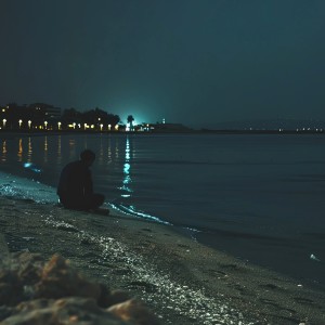 ดาวน์โหลดและฟังเพลง Night Calm Tranquil Melody พร้อมเนื้อเพลงจาก Melodic Happiness