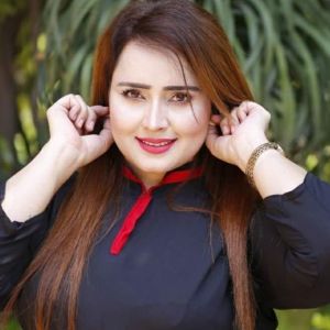 Listen to Ta Da Zra Na Obasam Ka Ta Da Zra Na Obasam song with lyrics from Ayaz Khan