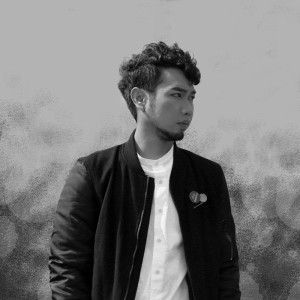 收聽MOONFANGS FANN的รักคนใจร้าย歌詞歌曲