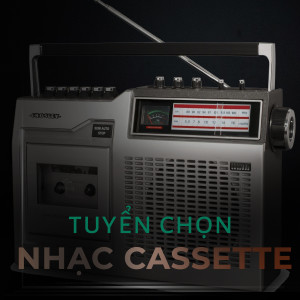 收聽Tam Ca Áo Trắng的LK Dậy mà đi - Người đợi người歌詞歌曲
