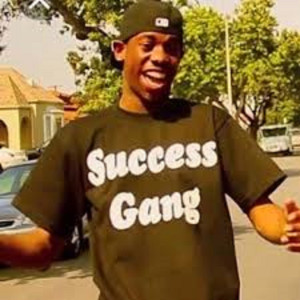 ดาวน์โหลดและฟังเพลง Im Trynna Be Somebody พร้อมเนื้อเพลงจาก SUCCESS GANG