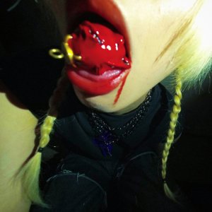 收听Orco的Beherit歌词歌曲