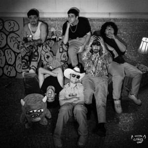 Listen to CODIGOS DE VERDAD song with lyrics from LA CONTRA CORRIENTE