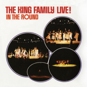 ดาวน์โหลดและฟังเพลง Everything's Coming up Roses พร้อมเนื้อเพลงจาก The King Family