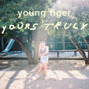 ดาวน์โหลดและฟังเพลง When You Leave พร้อมเนื้อเพลงจาก Young Tiger
