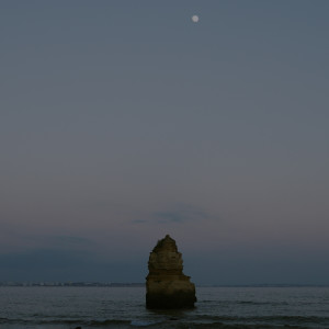 收听Pop Goes Ambient的Big Jet Plane歌词歌曲