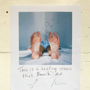 ดาวน์โหลดและฟังเพลง Healing Song (Bennik Remix) พร้อมเนื้อเพลงจาก Lune