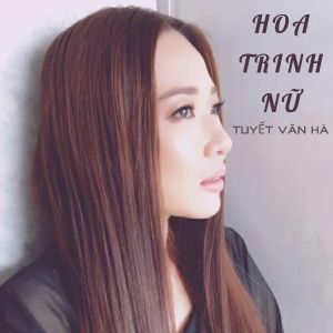 Listen to Chuyện Hợp Tan song with lyrics from Tuyết Vân Hà