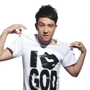 Listen to I Need You song with lyrics from Steven Cheung (张致恒)