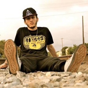 收聽Hi-Rez的Slaves (Explicit)歌詞歌曲