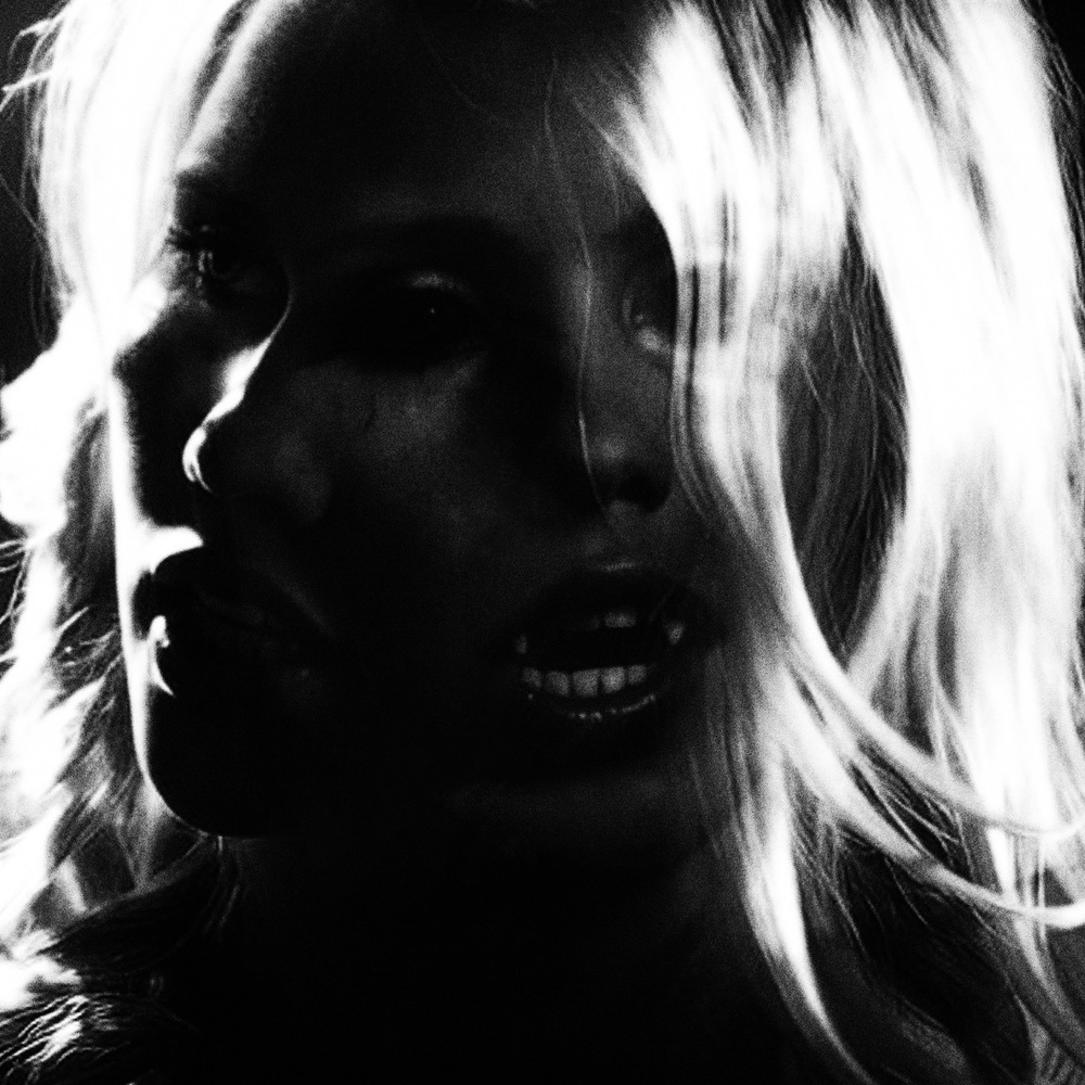 Mo Mail (Explicit)
