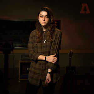 收听Hemming的I'll Never Be the Man for You (Audiotree Live Version)歌词歌曲