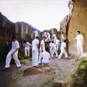 ดาวน์โหลดและฟังเพลง Hari Lahir พร้อมเนื้อเพลงจาก tradeto