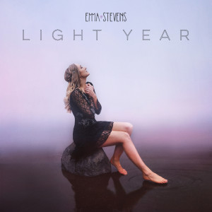 Emma Stevens的專輯Light Year