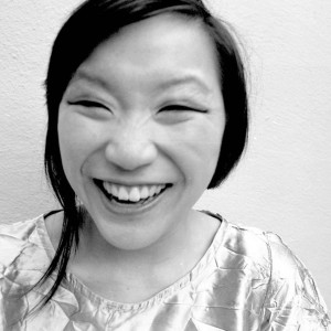 Dengarkan Times Up lagu dari Weisan dengan lirik