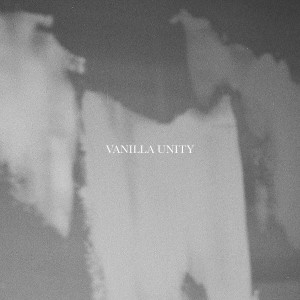 Listen to 겨울 (Winter) song with lyrics from Vanilla Unity