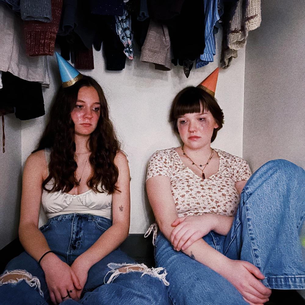 corner of the closet (feat. halide) (Explicit)