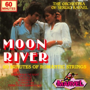 ดาวน์โหลดและฟังเพลง Moon River พร้อมเนื้อเพลงจาก Sergio Rafael Orchestra