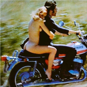 Dengarkan Vámonos (Explicit) lagu dari Hooligan Chase dengan lirik