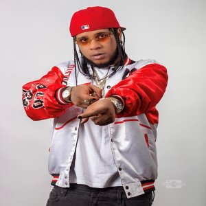 Listen to Manito Mio (Remix) song with lyrics from Jonatan Burlon