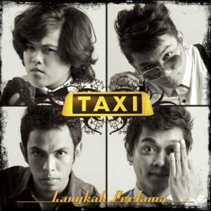 ดาวน์โหลดและฟังเพลง Warna พร้อมเนื้อเพลงจาก Taxi