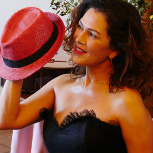 收听Gisela Josefina López的Sei il miracolo歌词歌曲