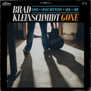 ดาวน์โหลดและฟังเพลง She พร้อมเนื้อเพลงจาก Brad Kleinschmidt