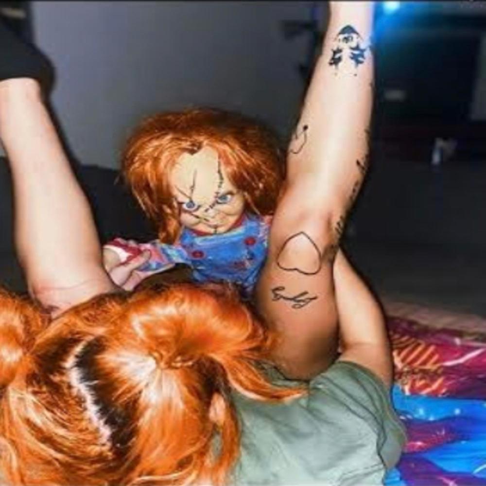 Pretty Essence (Explicit)