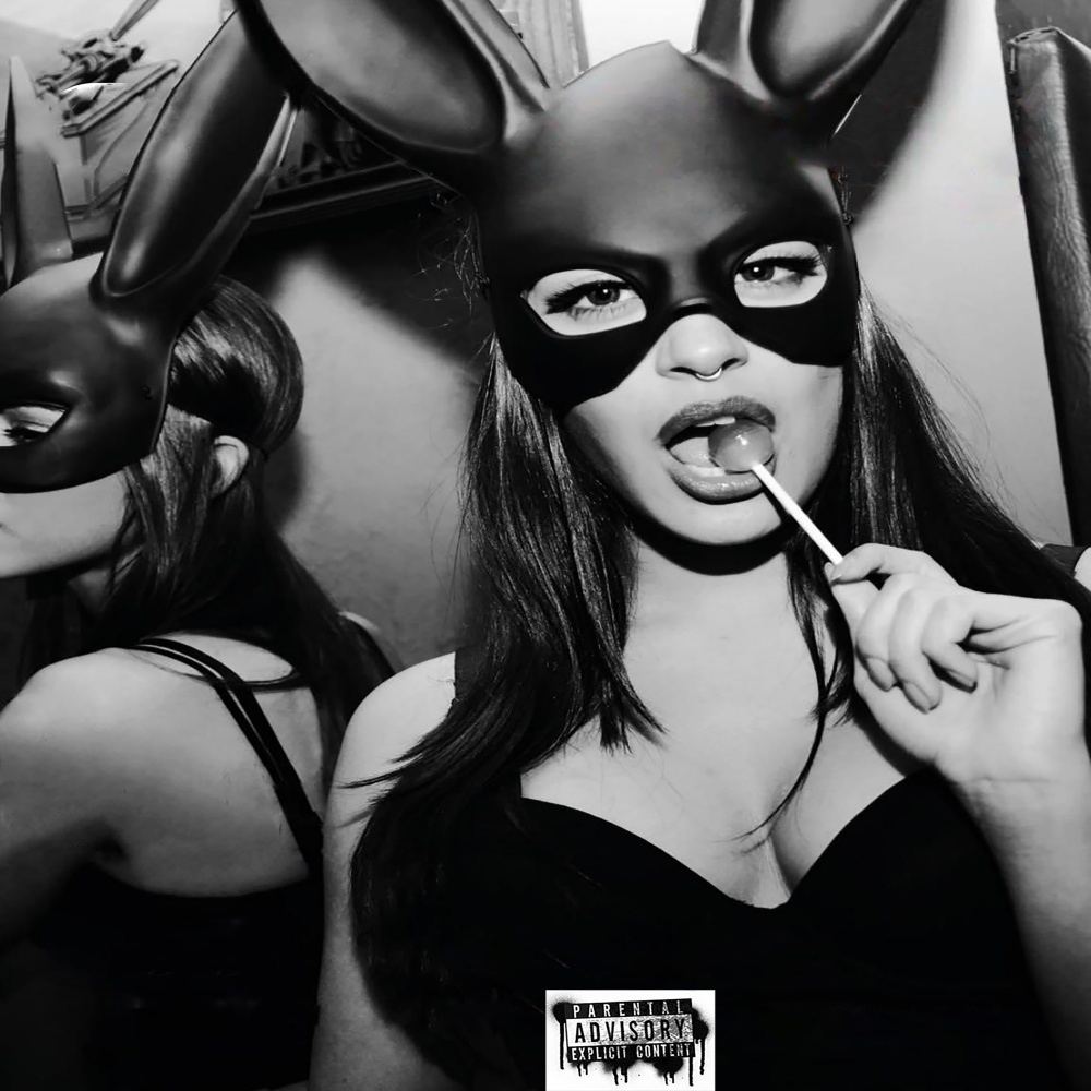 Her Gaze (Explicit)