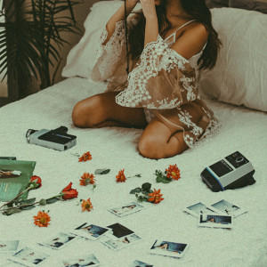 Listen to Outline song with lyrics from Jessica Domingo