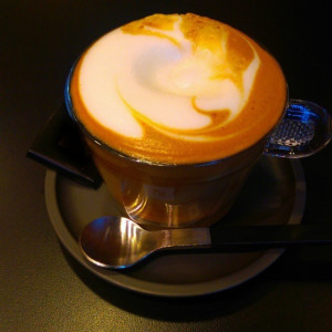 Dengarkan lagu Sweet Memories nyanyian Cafe Lounge Music dengan lirik