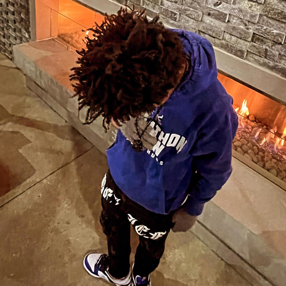 Yeaaa (feat. Hundozz._ & RedTapeMelo) (Summer Version) (Explicit)